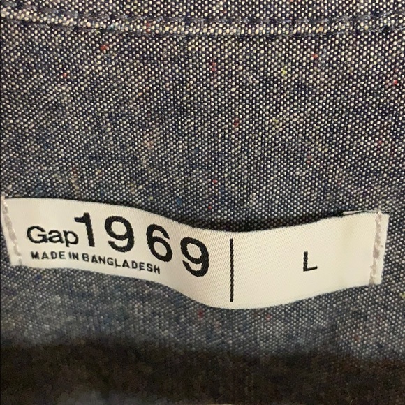 Chambray button-up - Picture 2 of 4